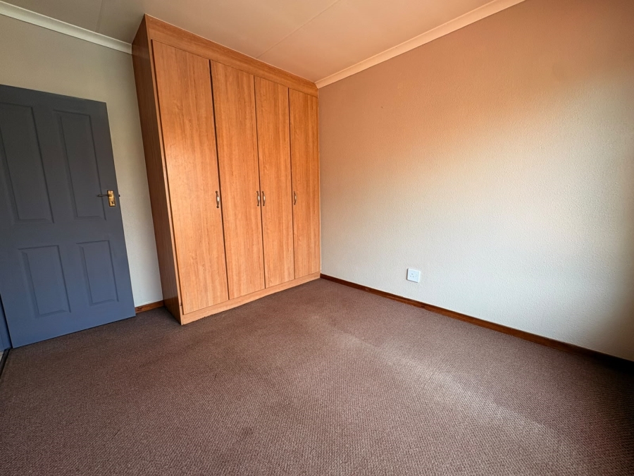 2 Bedroom Property for Sale in Vaalpark Free State